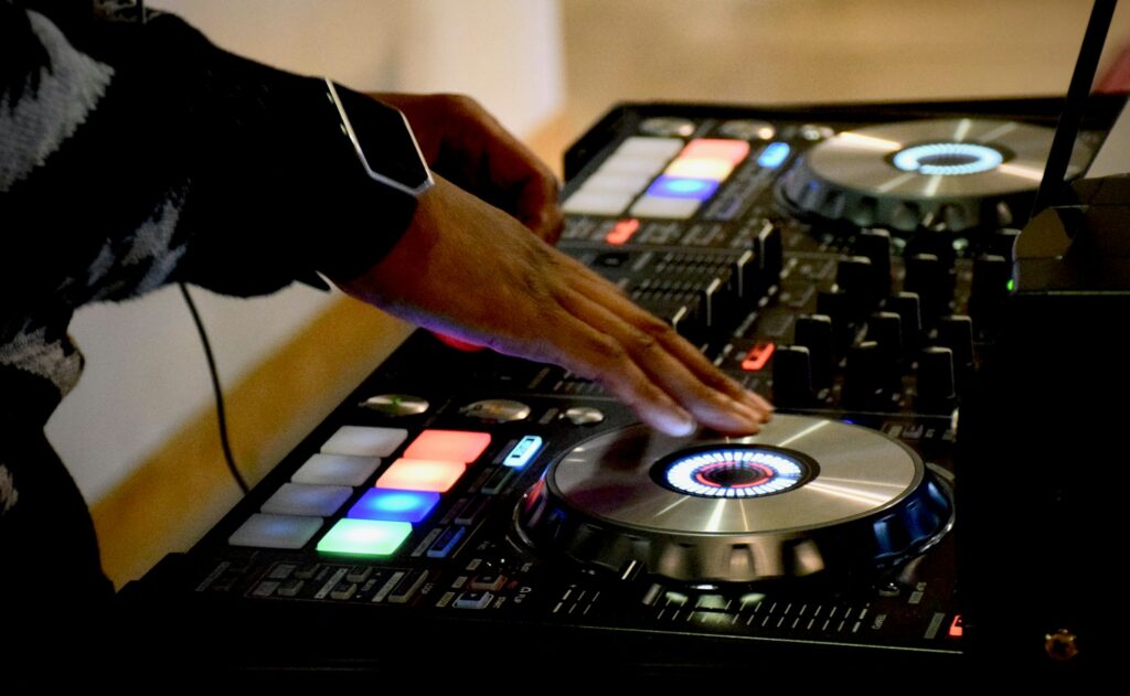 DJ table