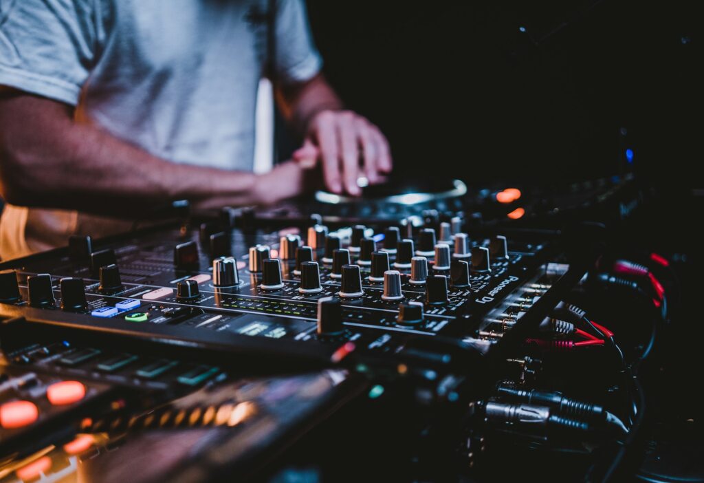 party entertainment DJ
